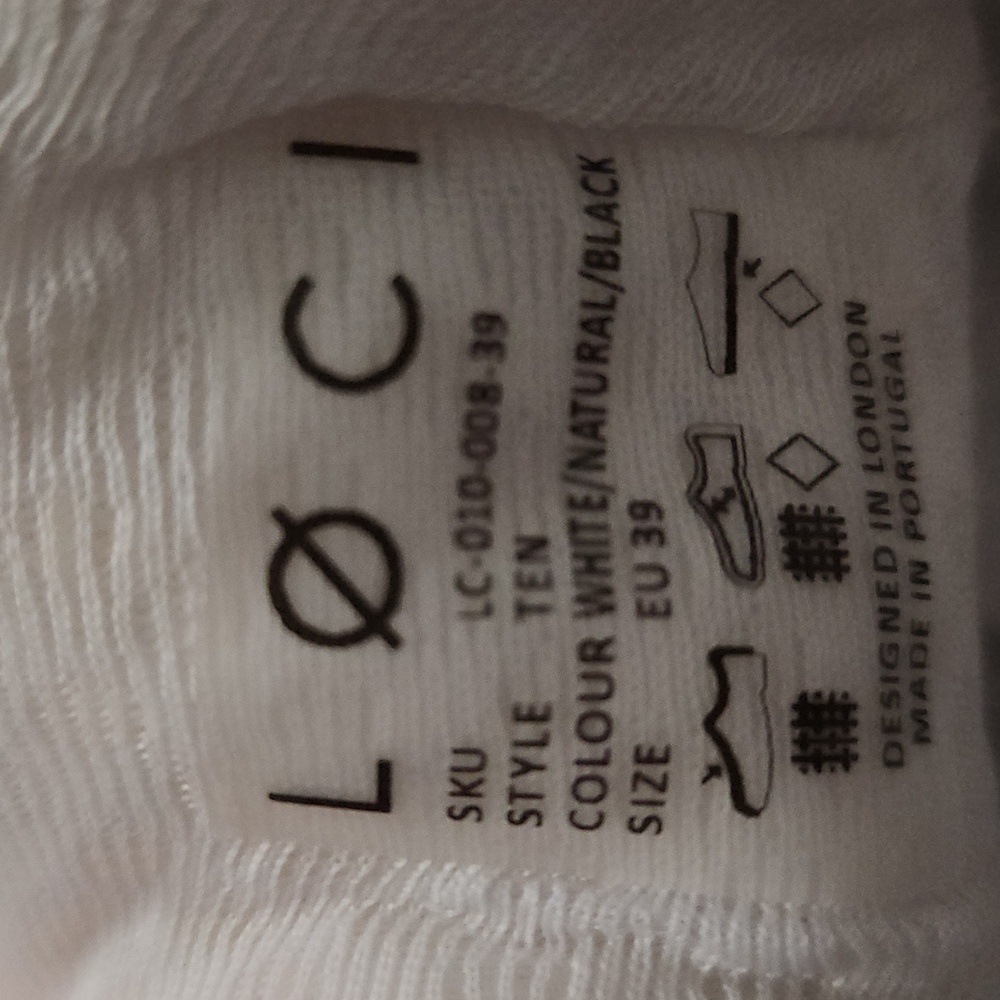 Loci Ten Vegan Logo High-Top Sneakers - Picture 14 of 16